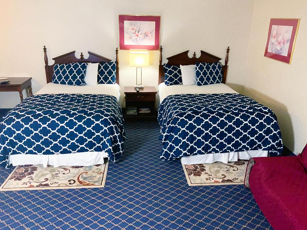 Regency Inn & Suites West Springfield Zewnętrze zdjęcie